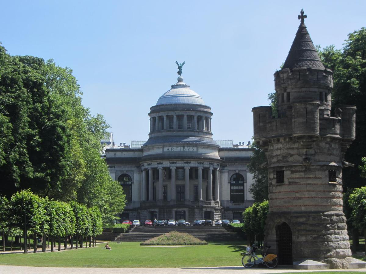 Cinquantenaire Appartement Bruselas Exterior foto