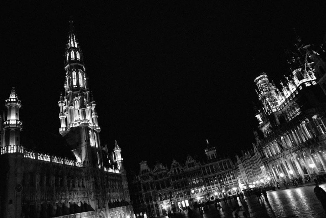 Cinquantenaire Appartement Bruselas Exterior foto
