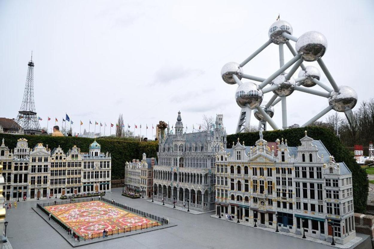Cinquantenaire Appartement Bruselas Exterior foto